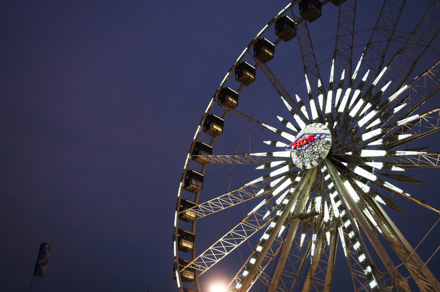 Wheel of Light by Morgan Utesch, 2015. Medium: Photograph